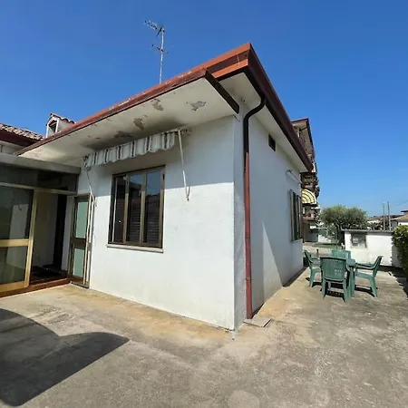 Dom wakacyjny Gate3-marcopoloairport-3 Da Letto-wifi-netflix-15' From Venice